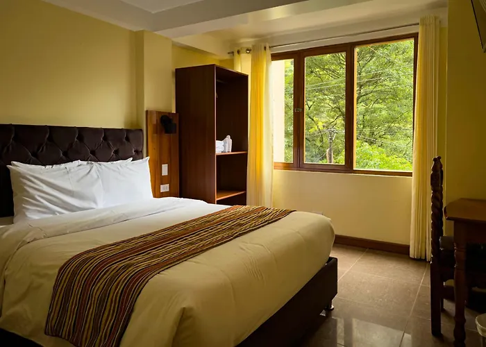 Santuario Hotel 3*